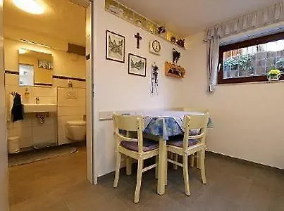 Haus Suetterlin Apartment